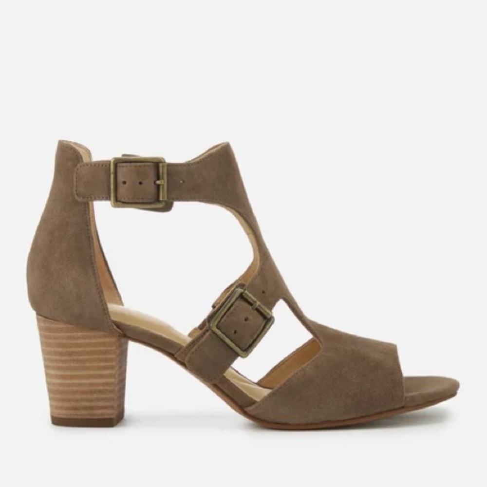 Clarks Deloria Fae Suede Block Heel Sandal